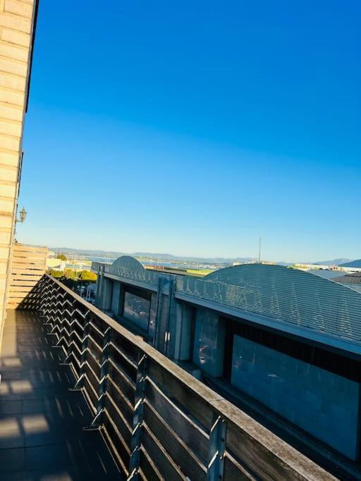 Luminoso Atico Con Terraza Leilighet Santander Eksteriør bilde